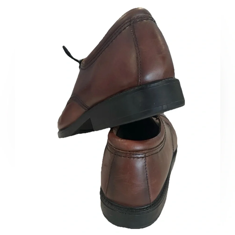 Dockers product pair
